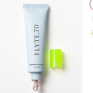 Flyte.70 GlowBack. Global Prep Brightening Makeup Primer (45)